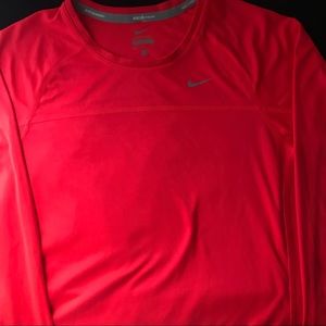 3 for 10 Nike Miler Long Sleeve Tee